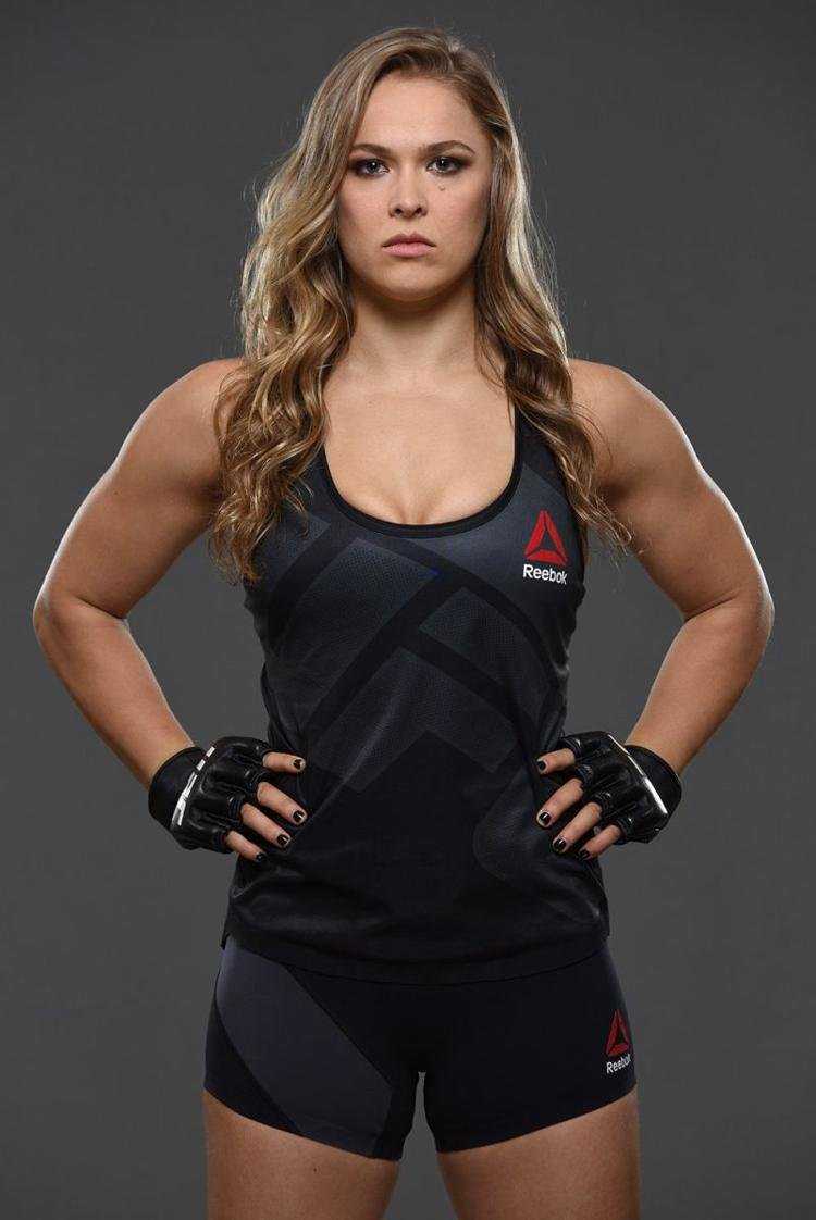 Боец юфс Ронда Роузи