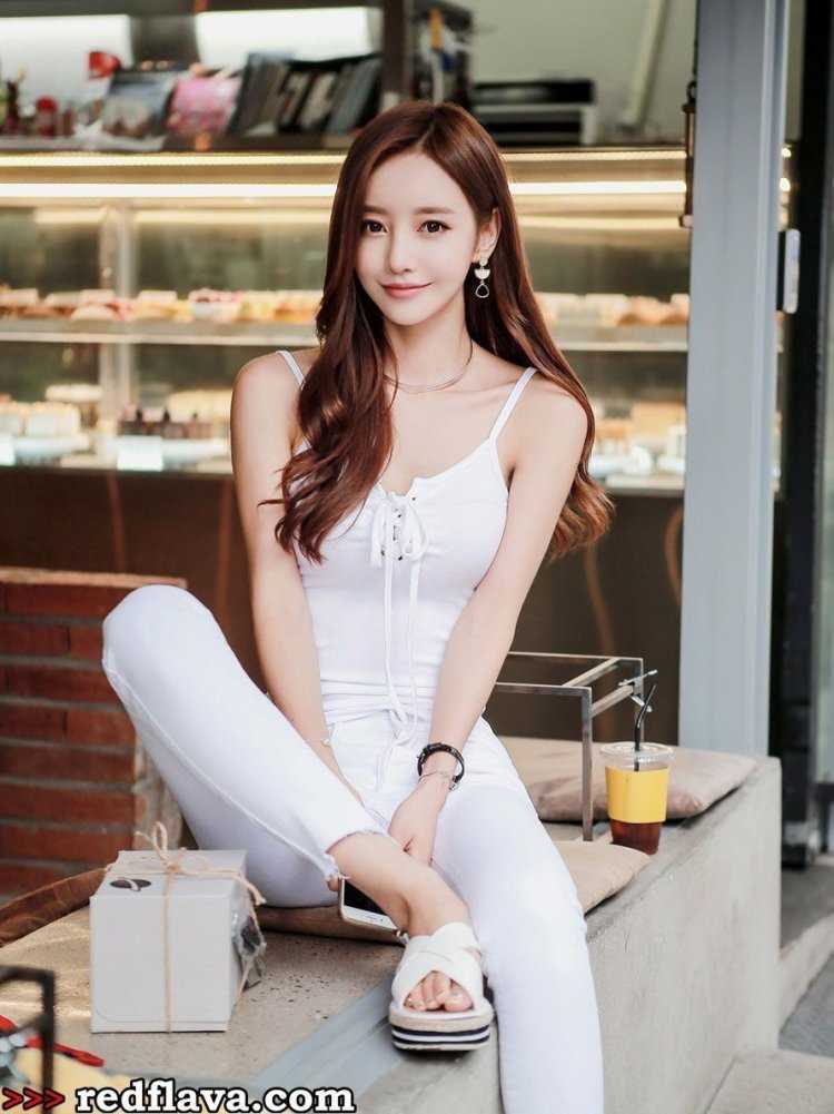 Son Yoon ju рост