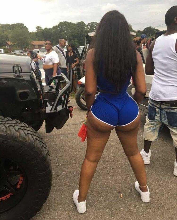 Американки с большими ягодицами, сексуальная аппетитная щедрость.