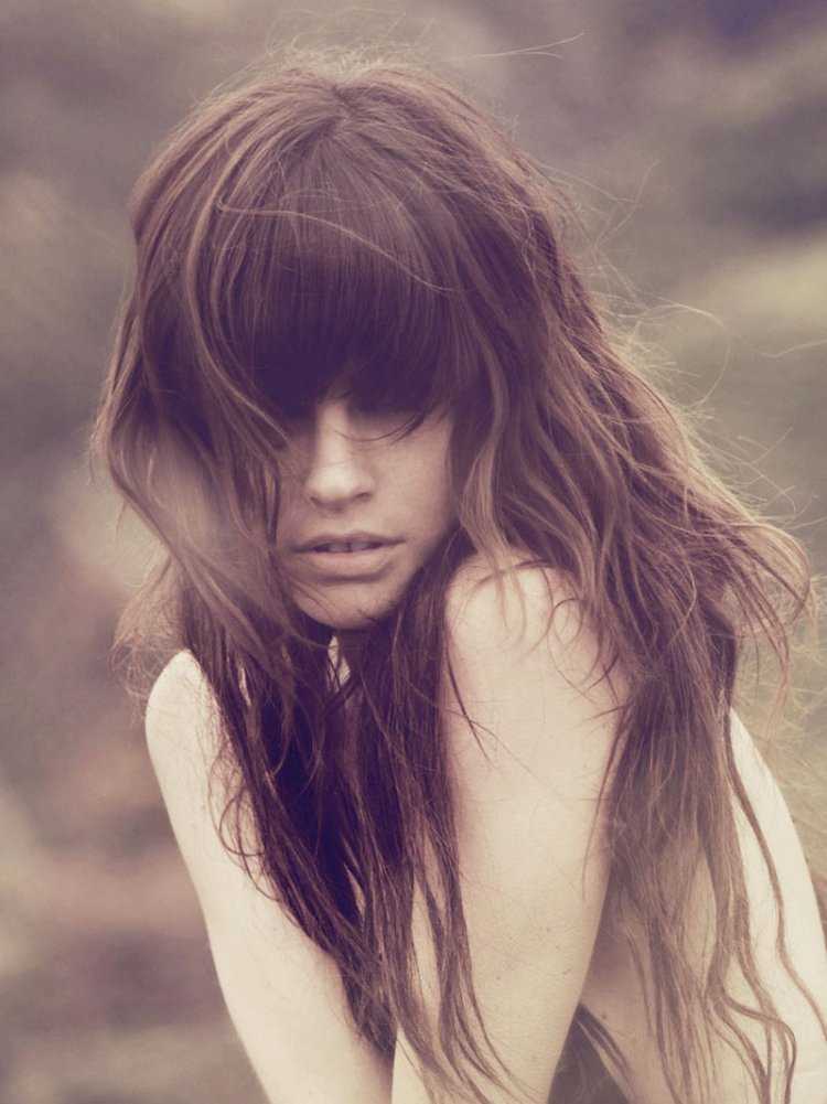 Длинные чёлки — искушение, от которого невозможно отказаться