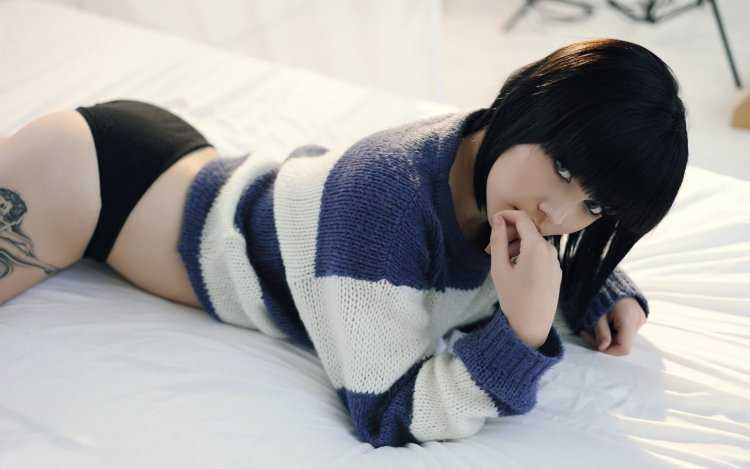 Мелисса Кларк (Melissa Clarke), красотка, пленяющая взгляд своим обольстительным обликом