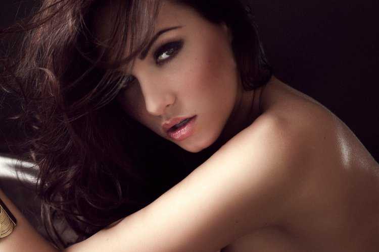 Сабина Емельянова