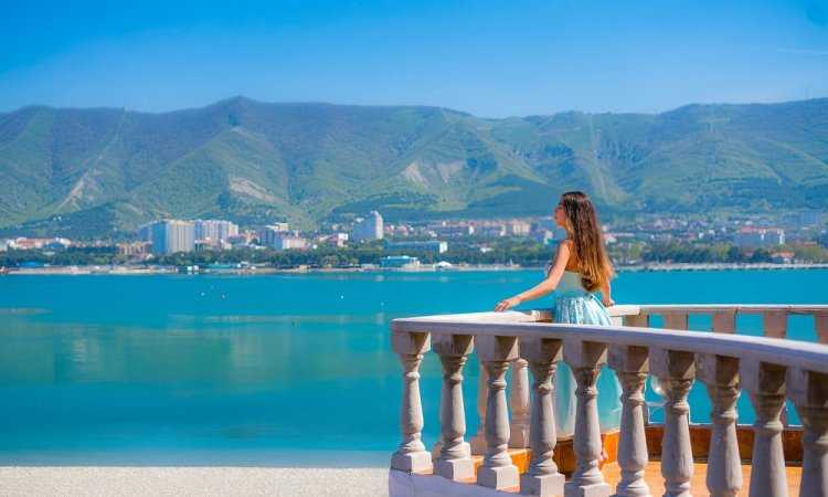 Фотосессия на набережной в Геленджике