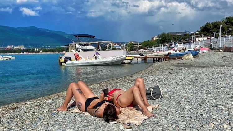 Море в Геленджике сейчас