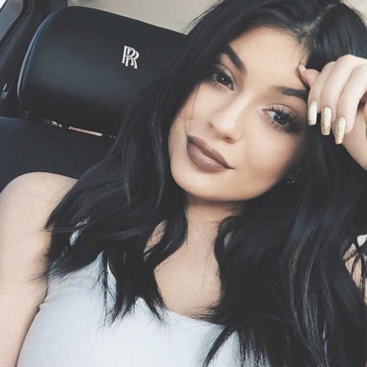 Брюнетки армянки16