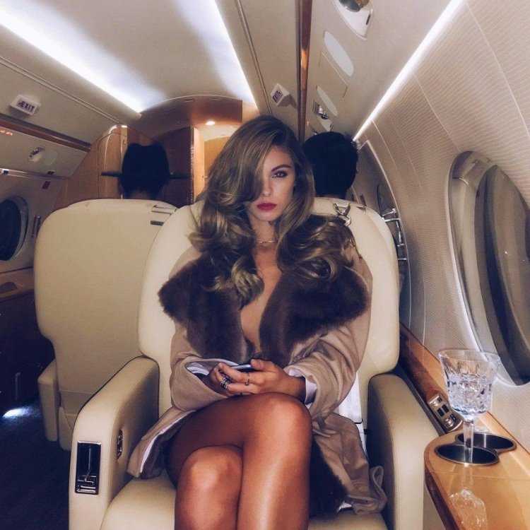 Богатая женщина