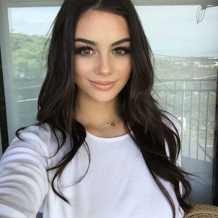 Изабелла Фиори селфи