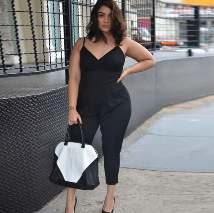 Стильные девушки с формами