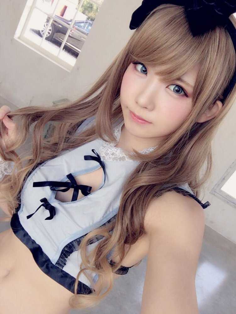 Японская косплейщица enako