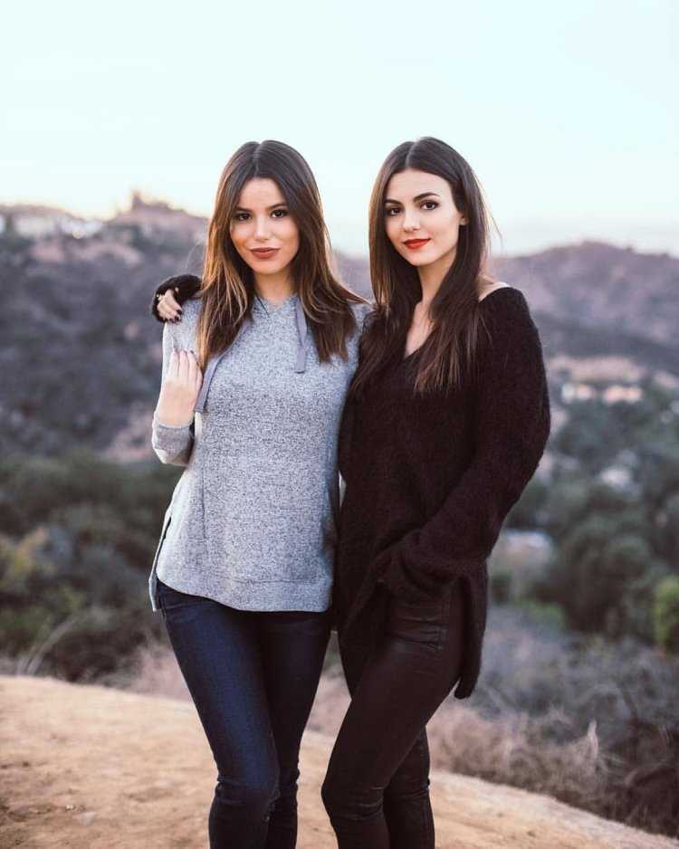 Victoria Justice Madison Reed