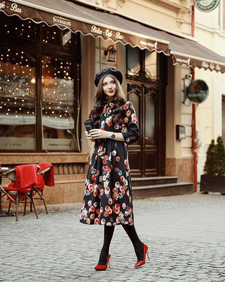 Кафе в парижском стиле