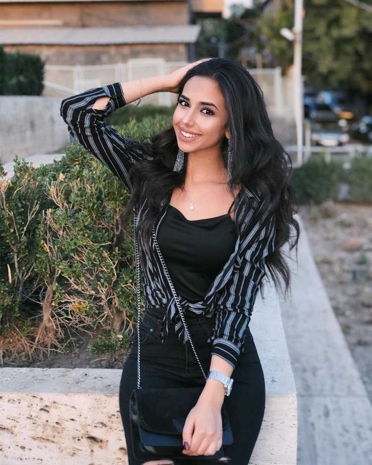 Илона Варданян