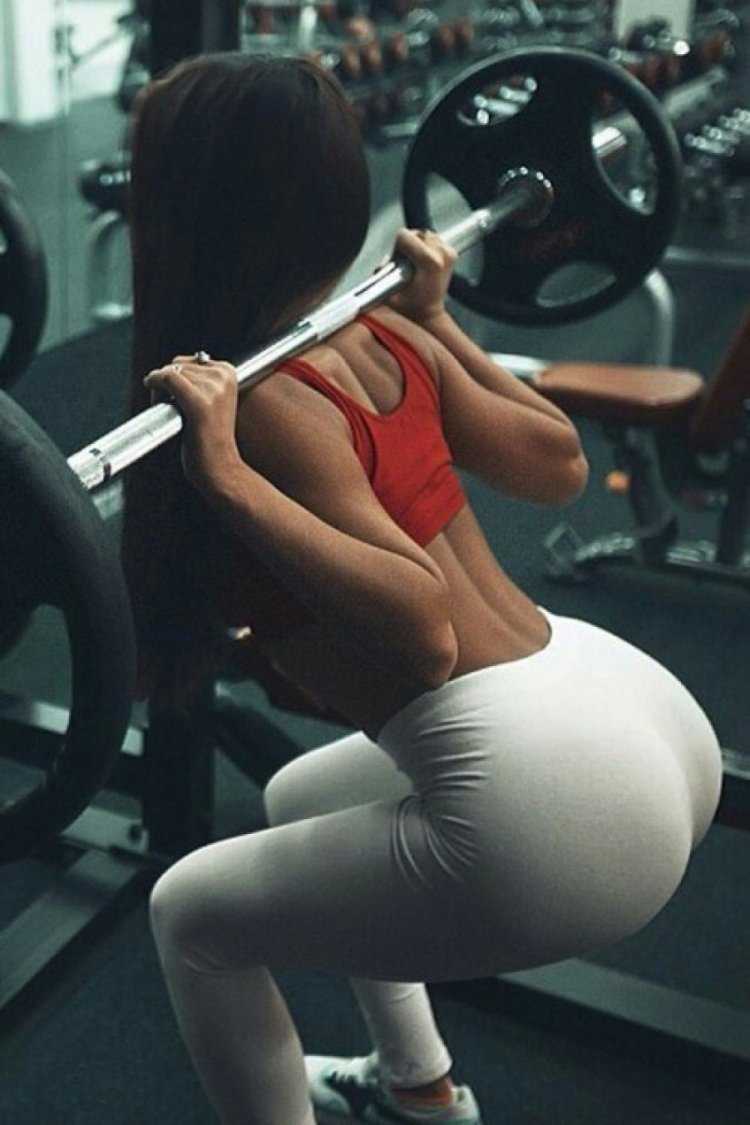 Спортивные ягодицы