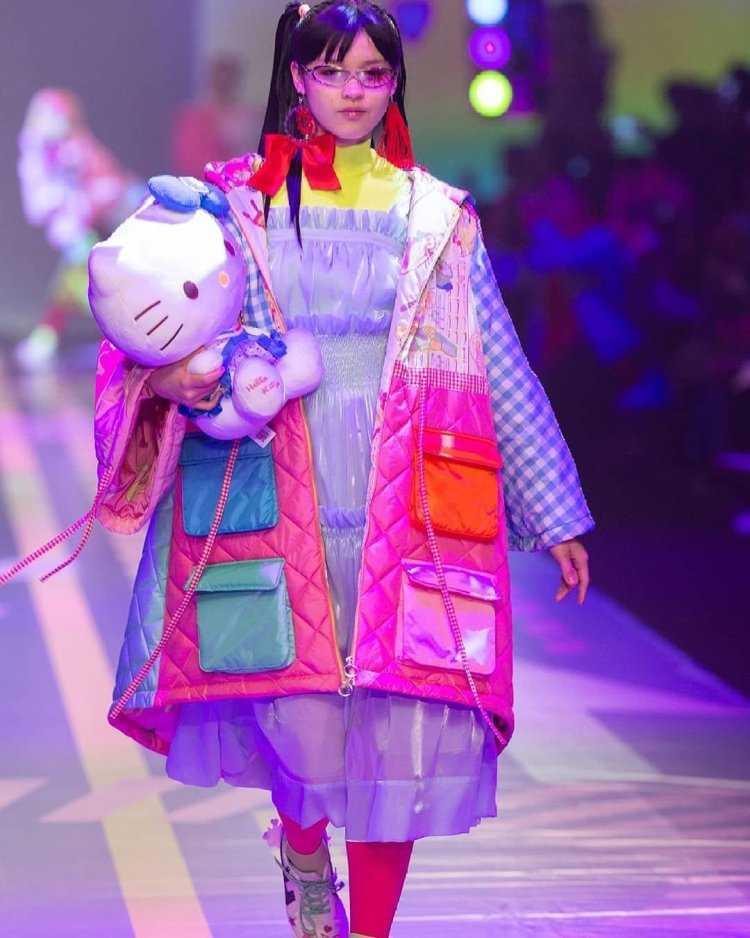 Японский показ мод