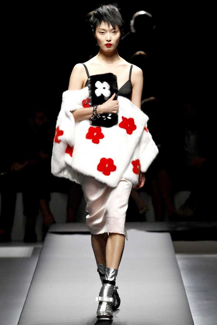 Коллекции одежды Тао Курихара