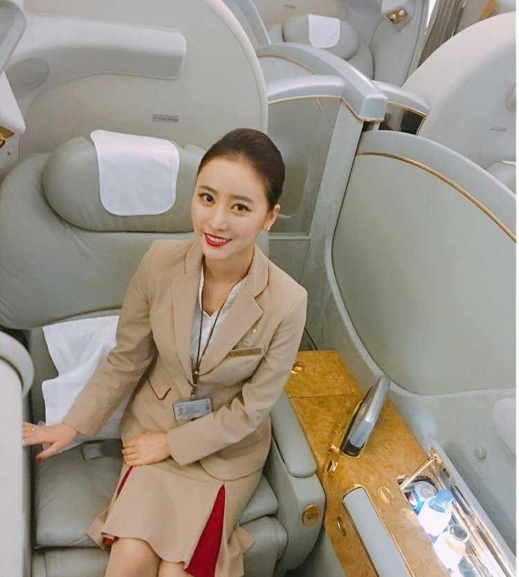 Japan Airlines стюардессы