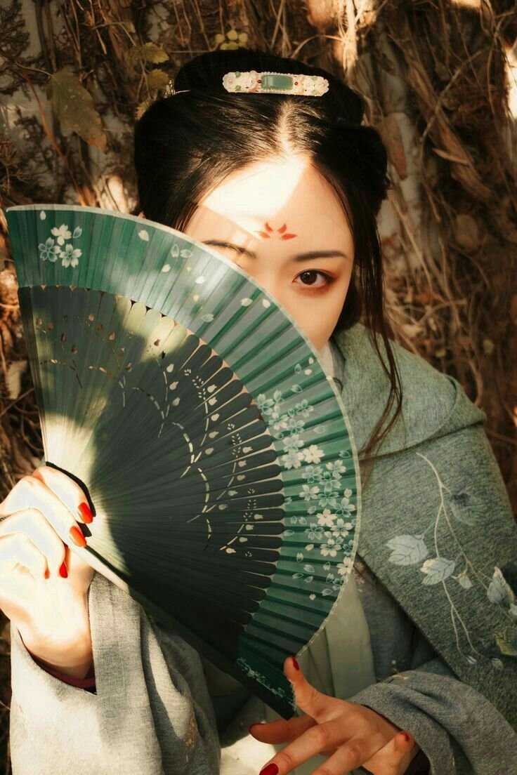 Ханьфу с мечом