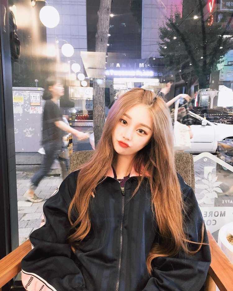 Обольстительная красавица Хан Кён