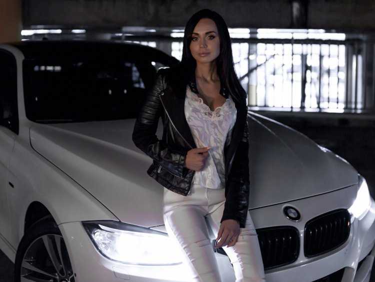 БМВ Руслана белого