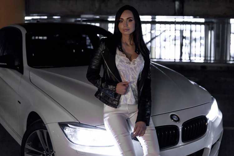 БМВ Руслана белого