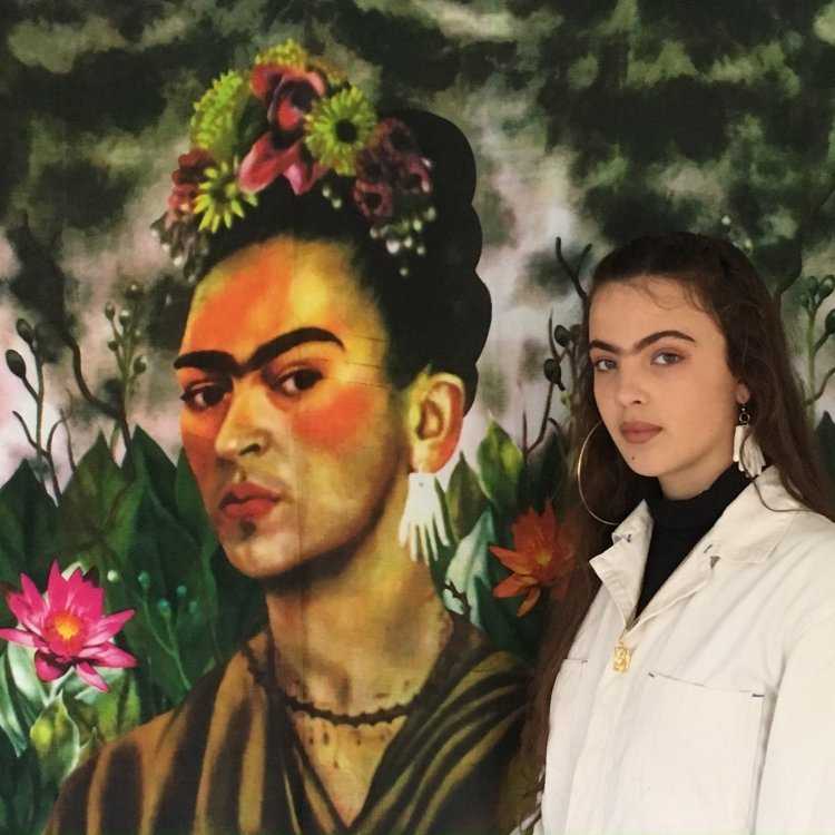 Фрида Кало брови