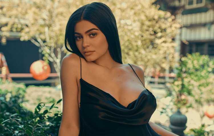 Кайли Дженнер