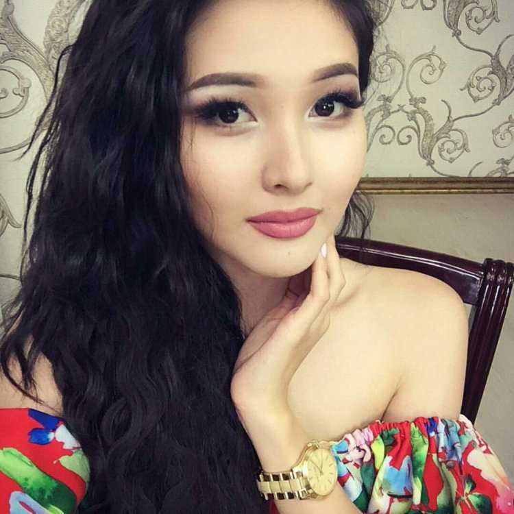 Айдана Ондасынова