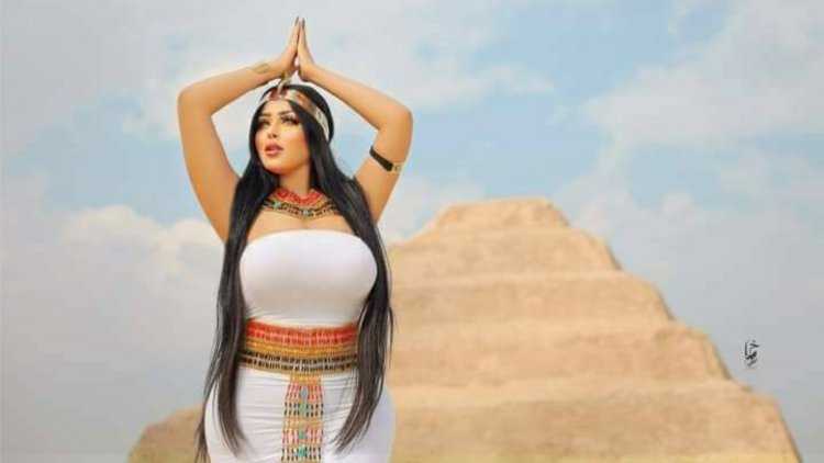 Неповторимая грация: Модель из Египта