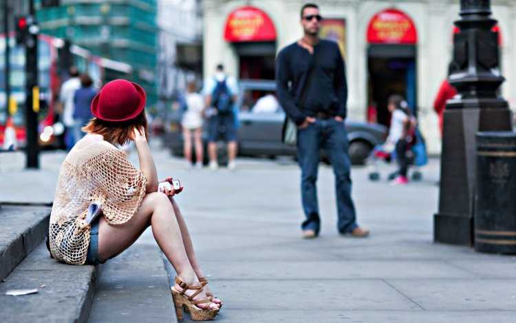 Люди в городе