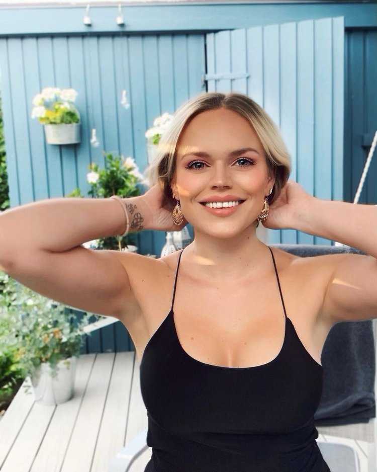 Обрученная шведка35