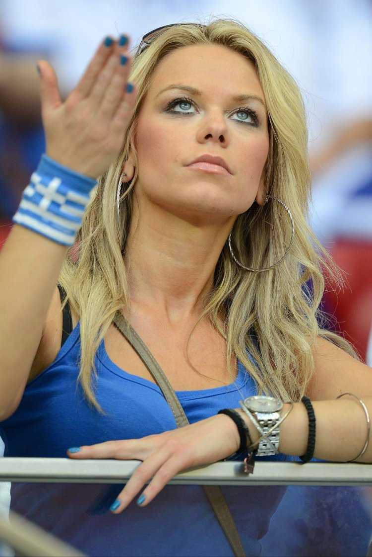 Шведские болельщицы