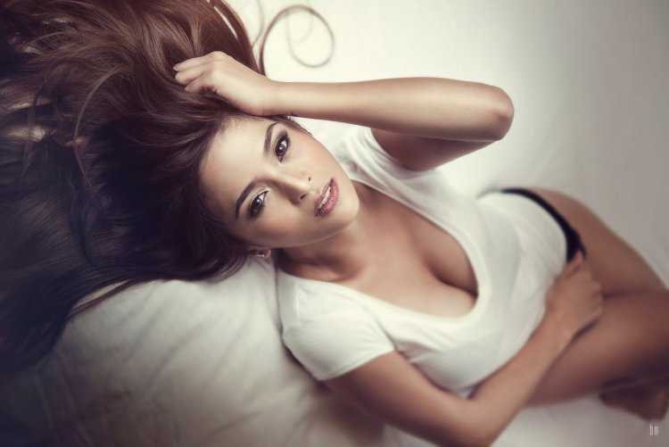 Нежная грудь