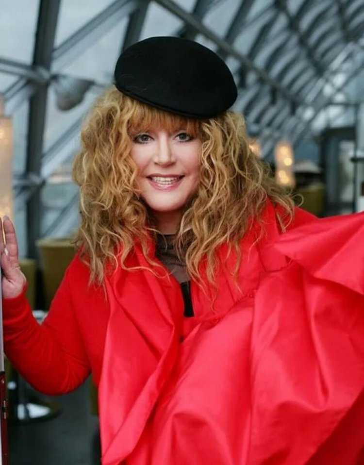 Певицы русской эстрады брюнетки19