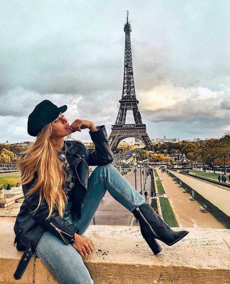 Интимная фотосессия в кафе по-парижски