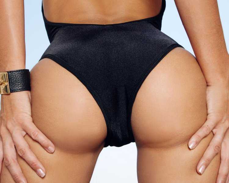 Красивые женские ягодицы