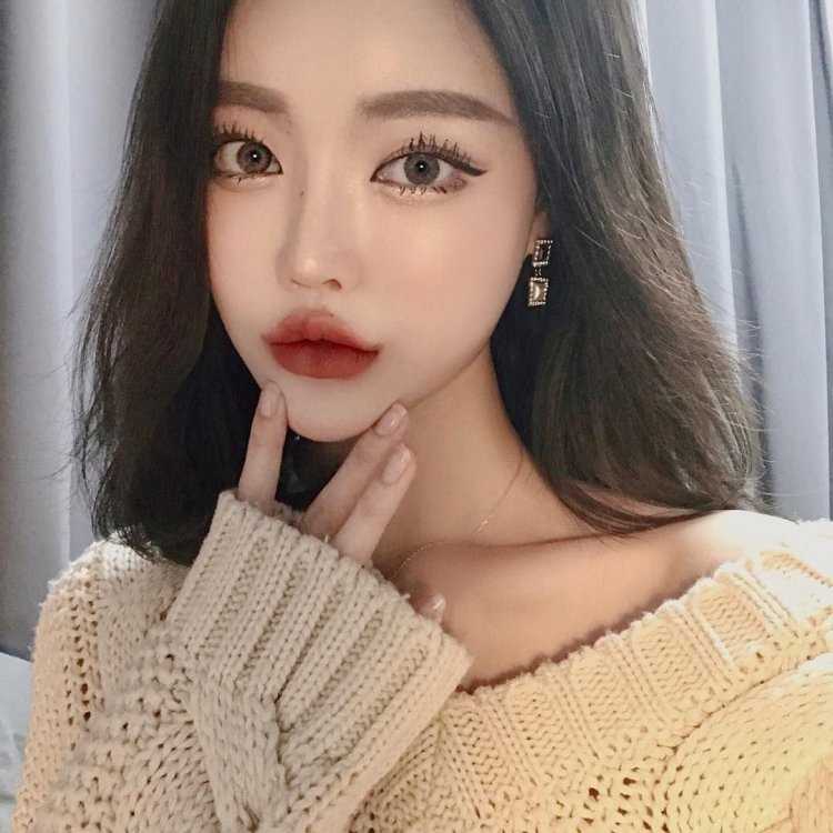 Ким Дабин кореянка макияж