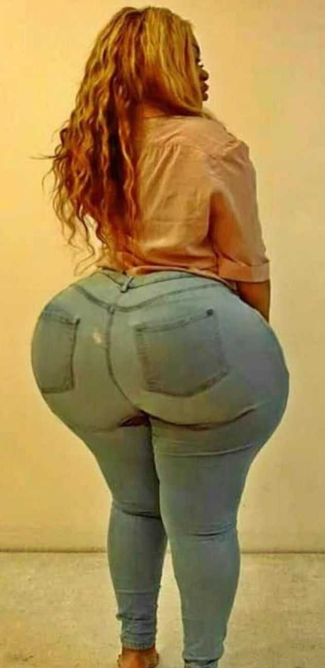 Девушки с очень большими ягодицами