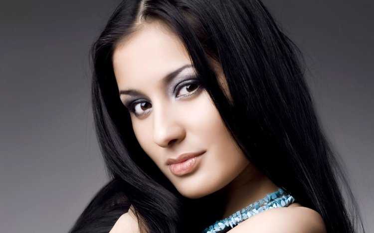 Зилола Нуралиева модель