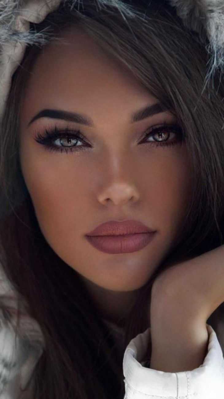 Необычайно красивые девушки