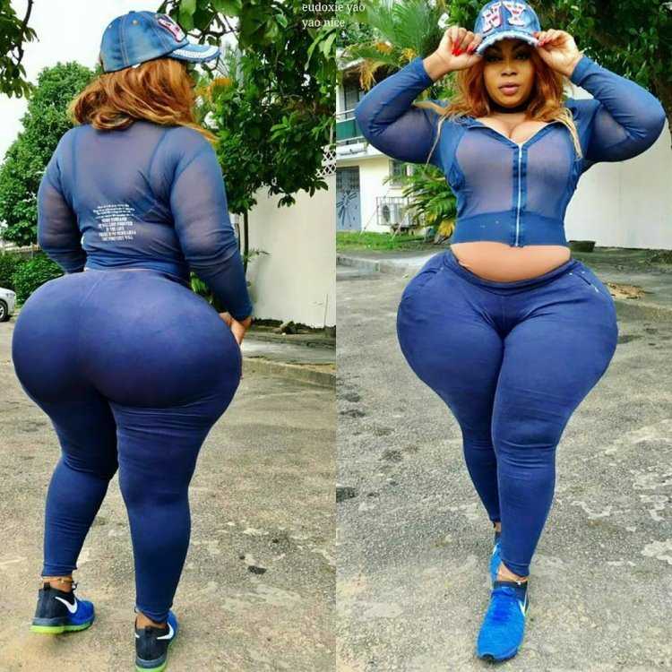 Самые крупные большие задницы5