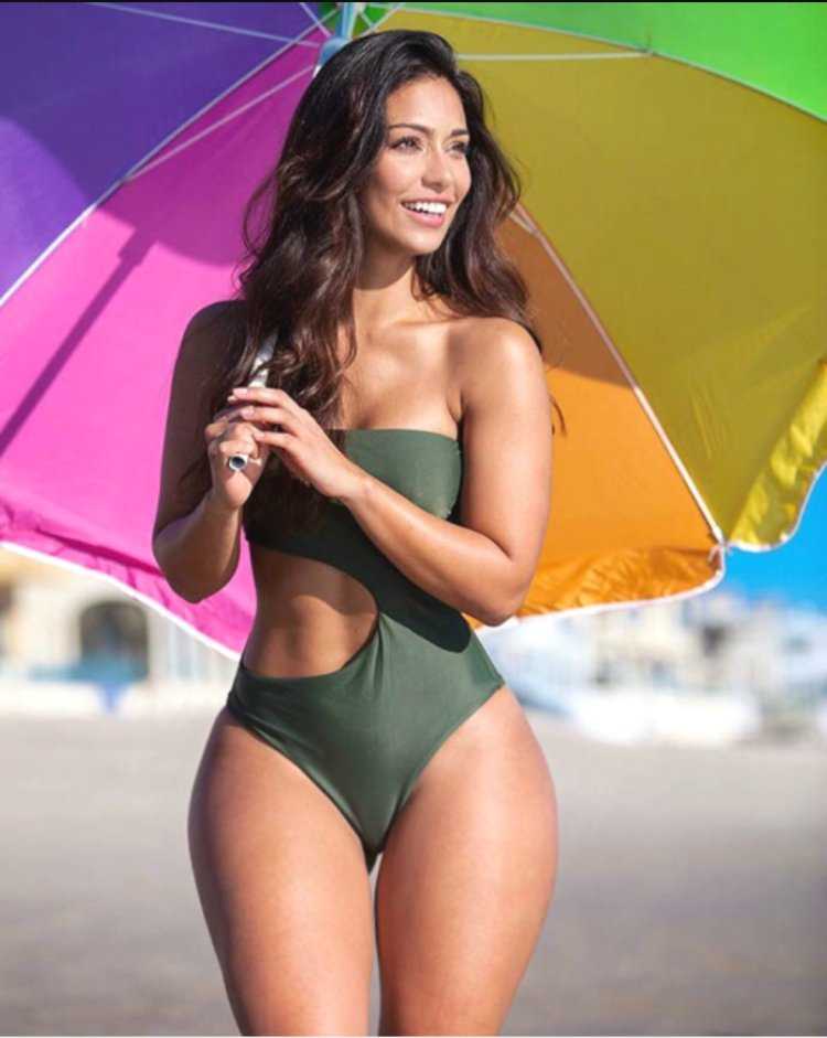 Мануэла Арбелаез