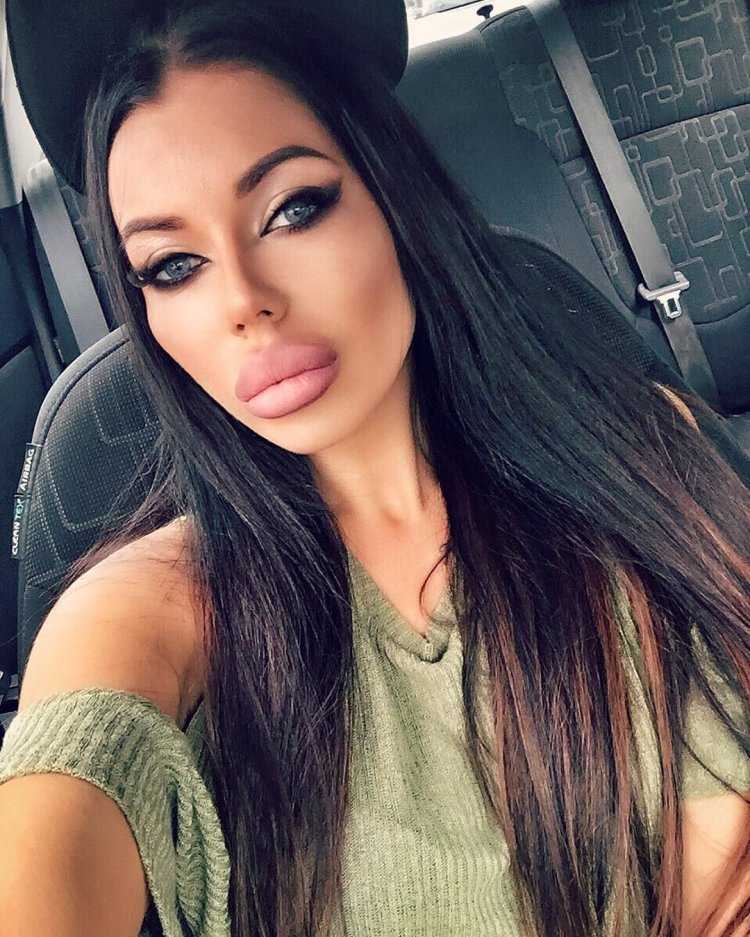 Модель Джанет Гузман