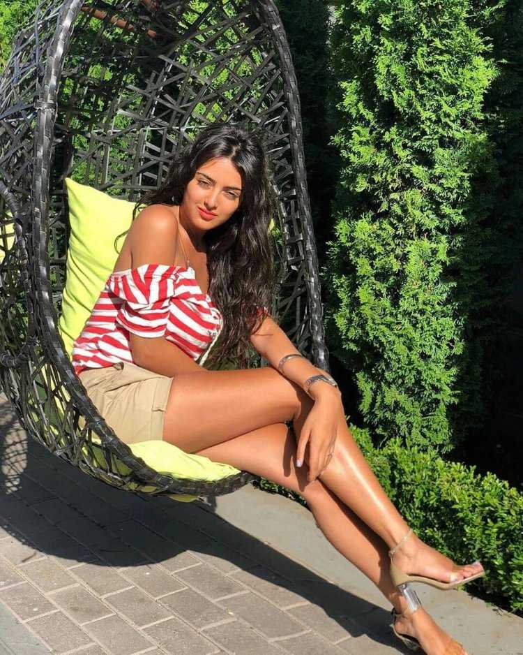 Красивые азербайджанки в купальниках