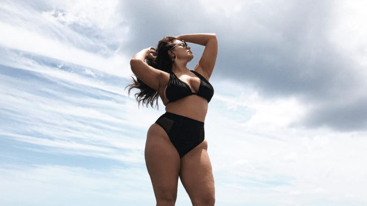 Толстые женщины брюнетки