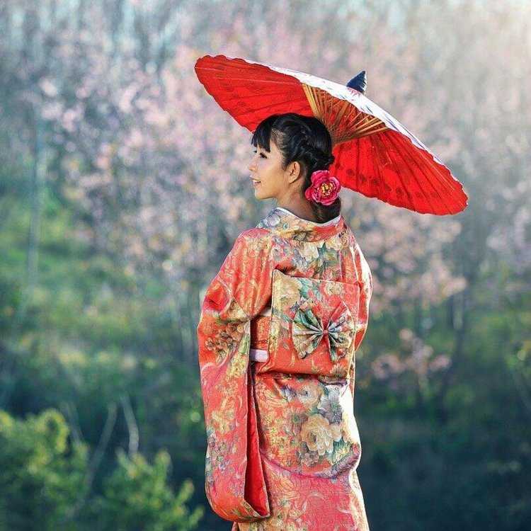 Искушающий образ азиатской красавицы