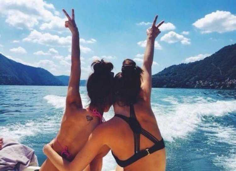 Подруги в Турции