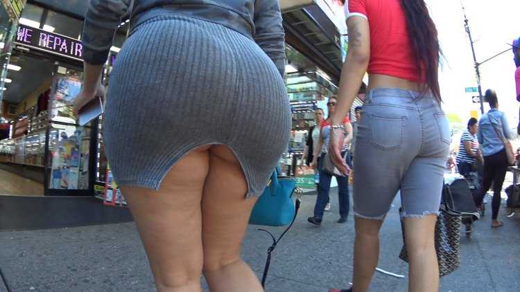 Девушки с большими попами