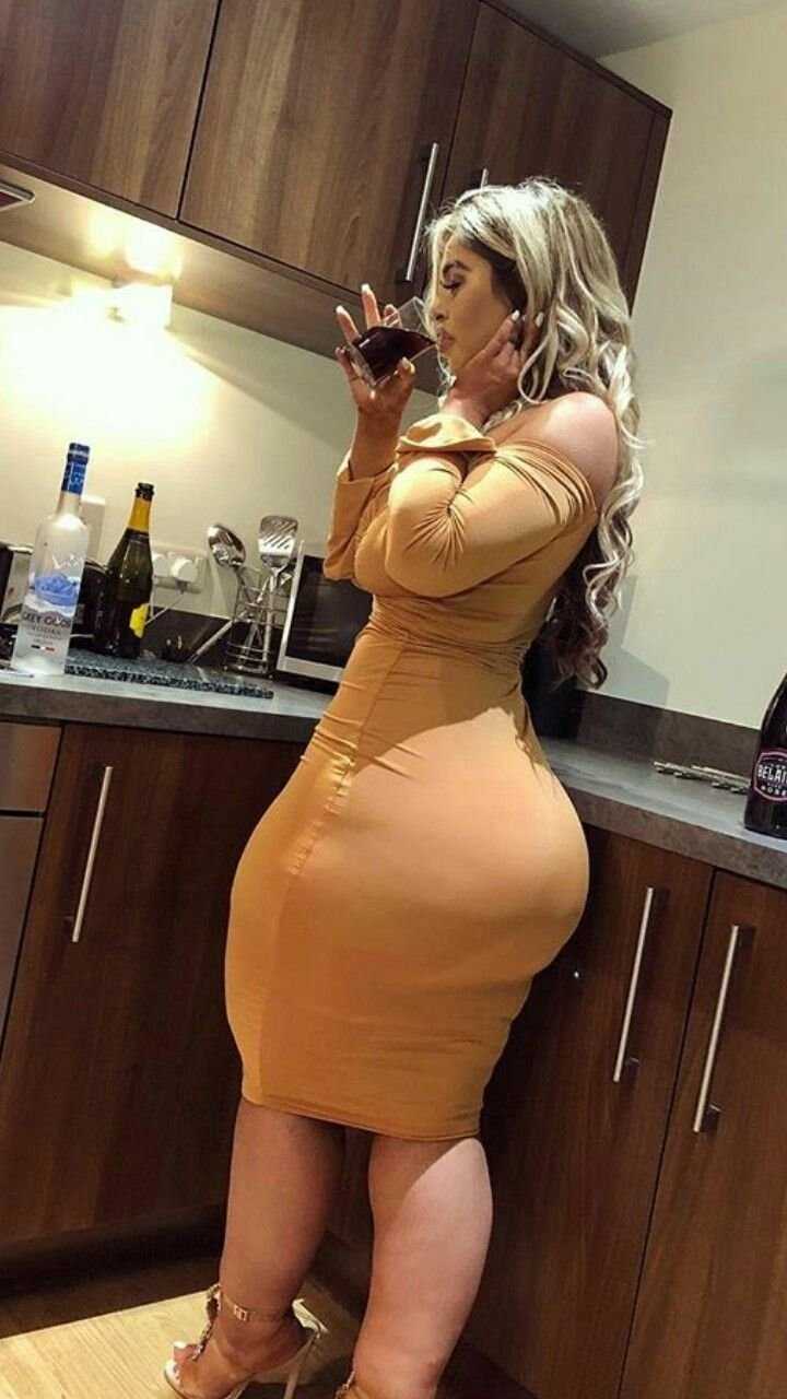 Модель плюс сайз Минди Колетт — соблазнительная красота