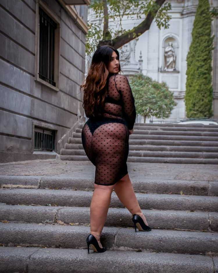 Обворожительная Луана Альвес