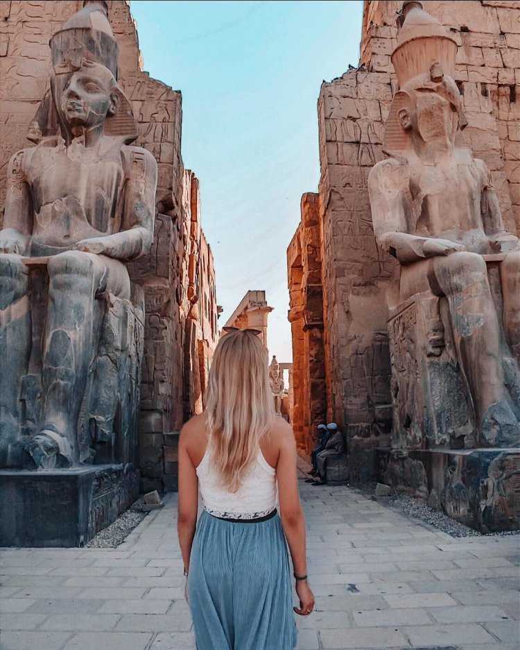 Египет Луксор девушка